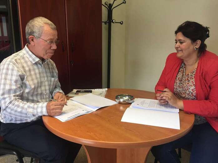 La firma del contrato tuvo lugar este viernes(Foto TA)